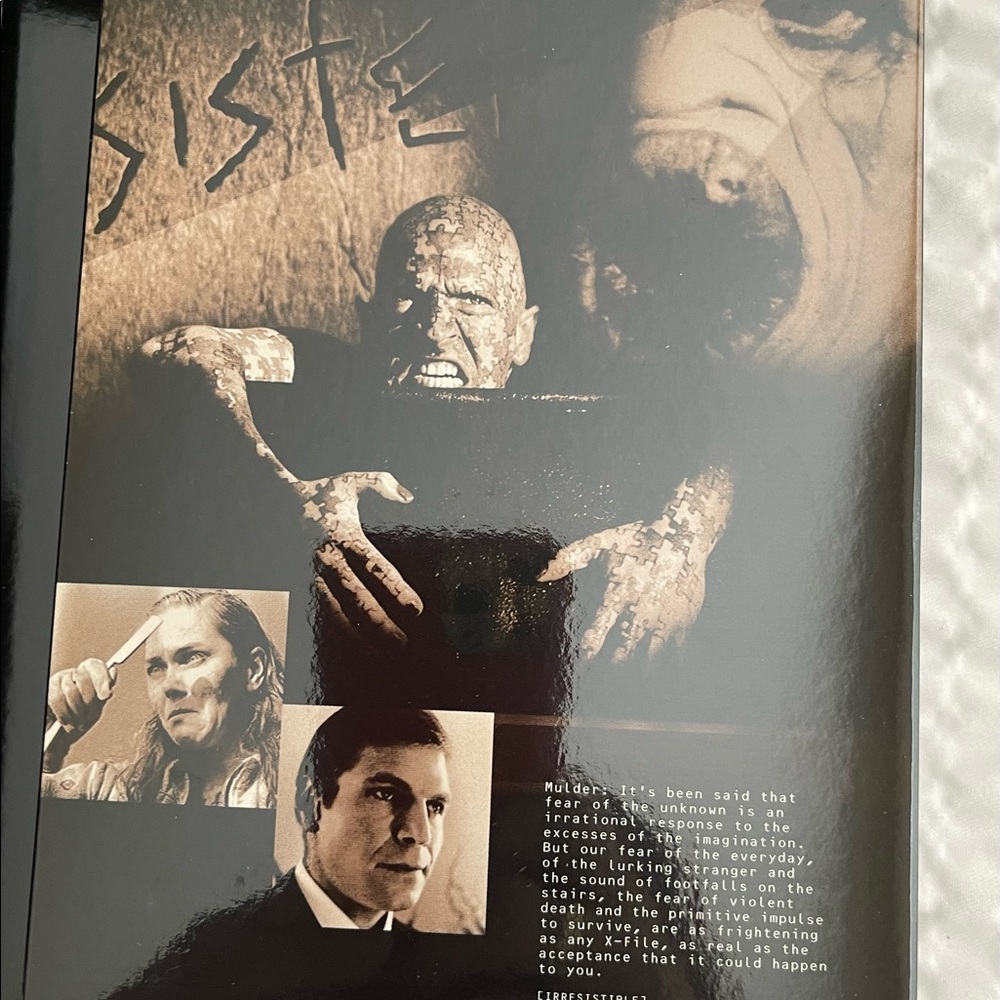 X Files Complete Second Season - Picture 11 of 16